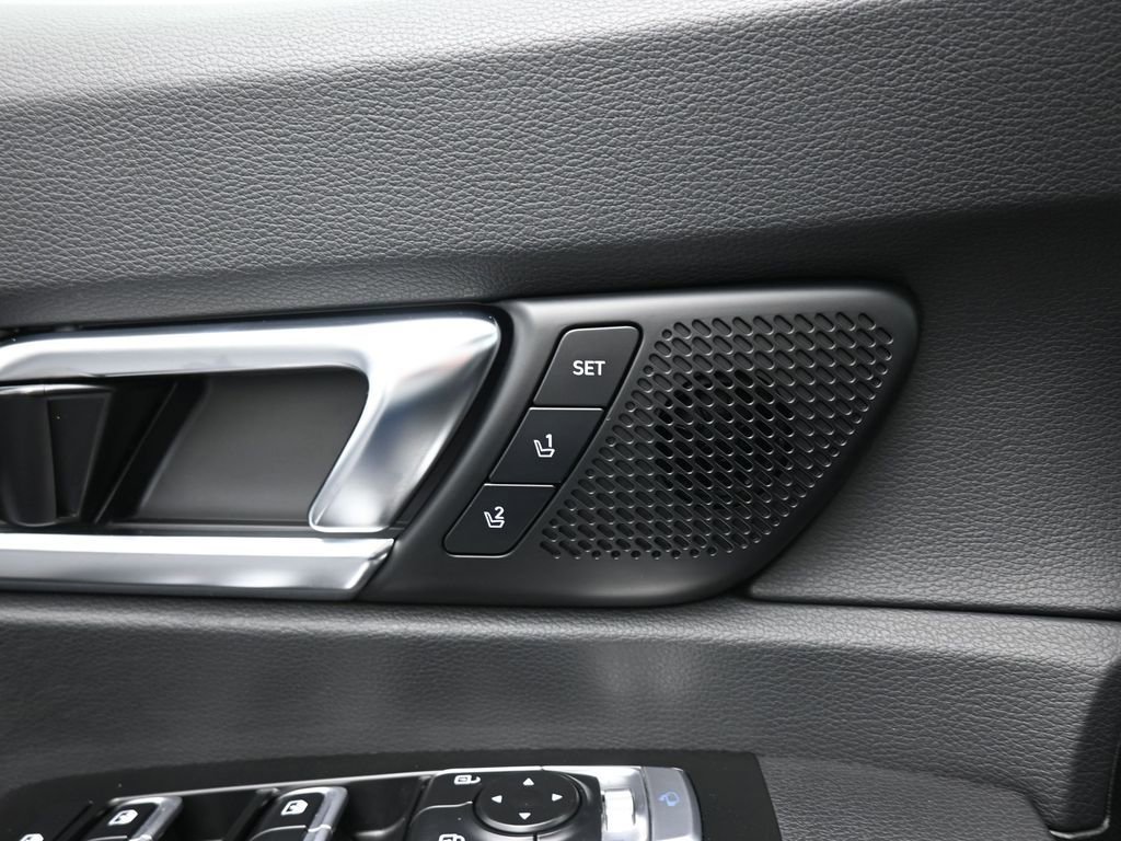 Used 2021 Kia Telluride SX w/ SX Prestige Package image 32