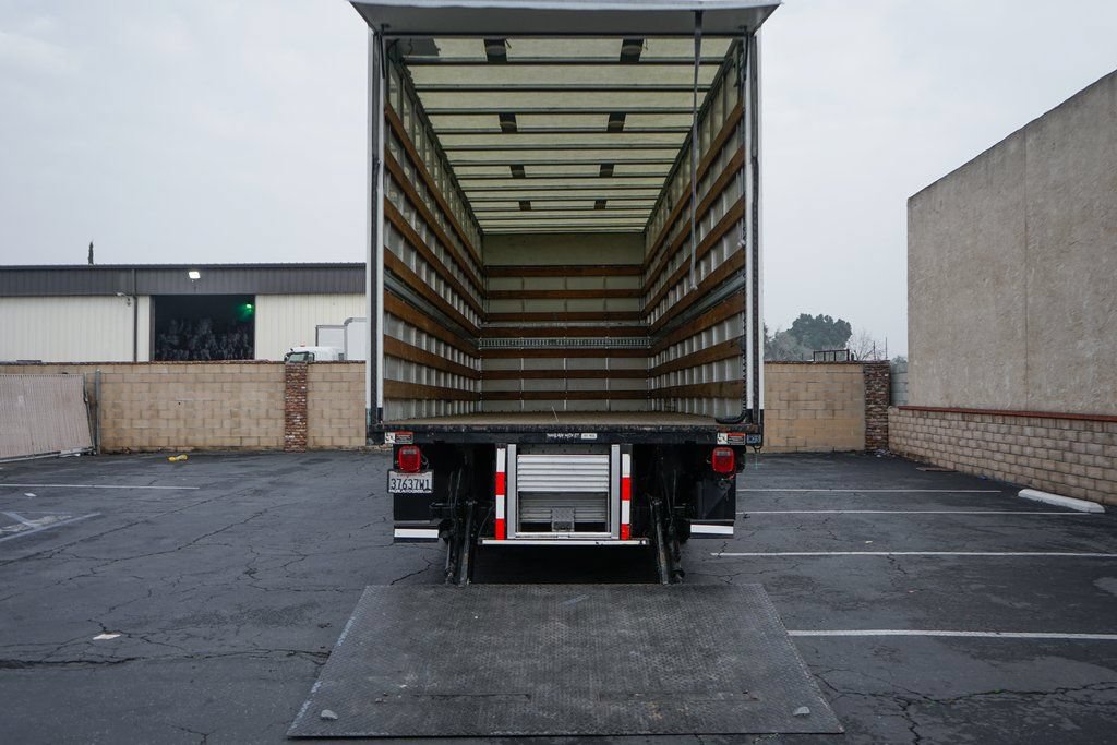 Used 2015 Ford F650 2WD Crew Cab Super Duty image 11
