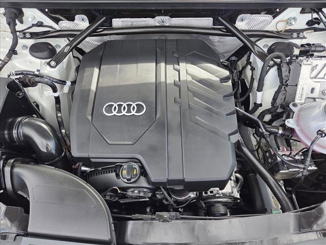 Certified 2025 Audi Q5 2.0T Premium Plus image 23