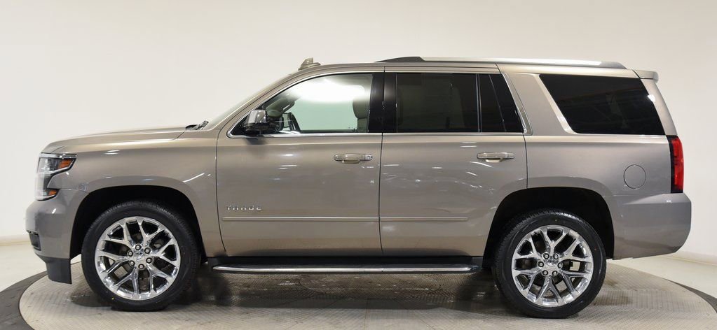 Used 2019 Chevrolet Tahoe Premier AWD/4WD image 3