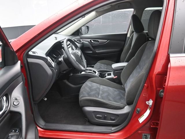 Used 2015 Nissan Rogue SV image 9