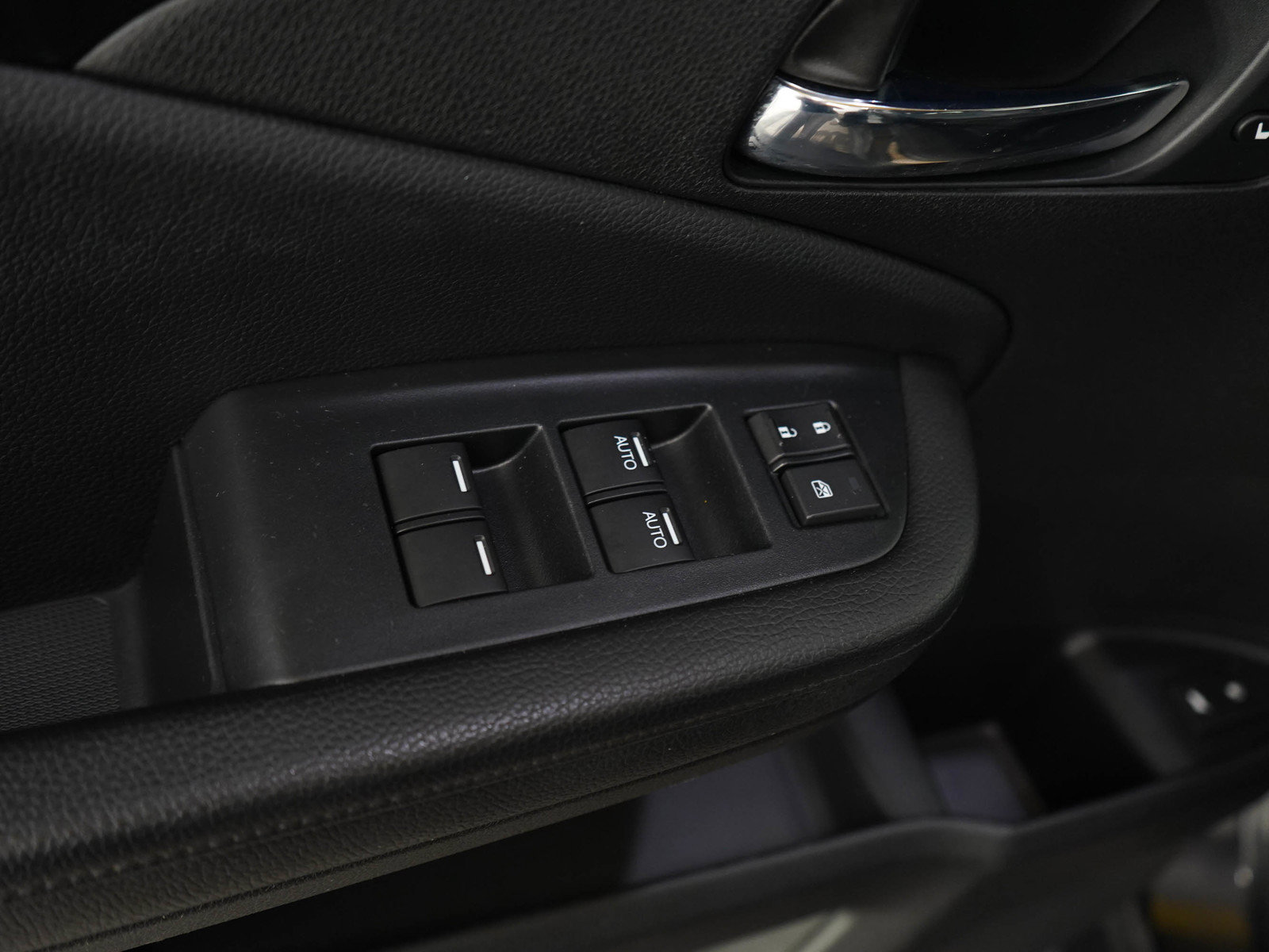 Used 2021 Honda Pilot Touring image 21