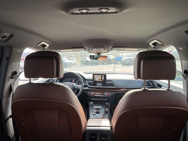 Used 2020 Audi Q5 2.0T Premium w/ Convenience Package image 11