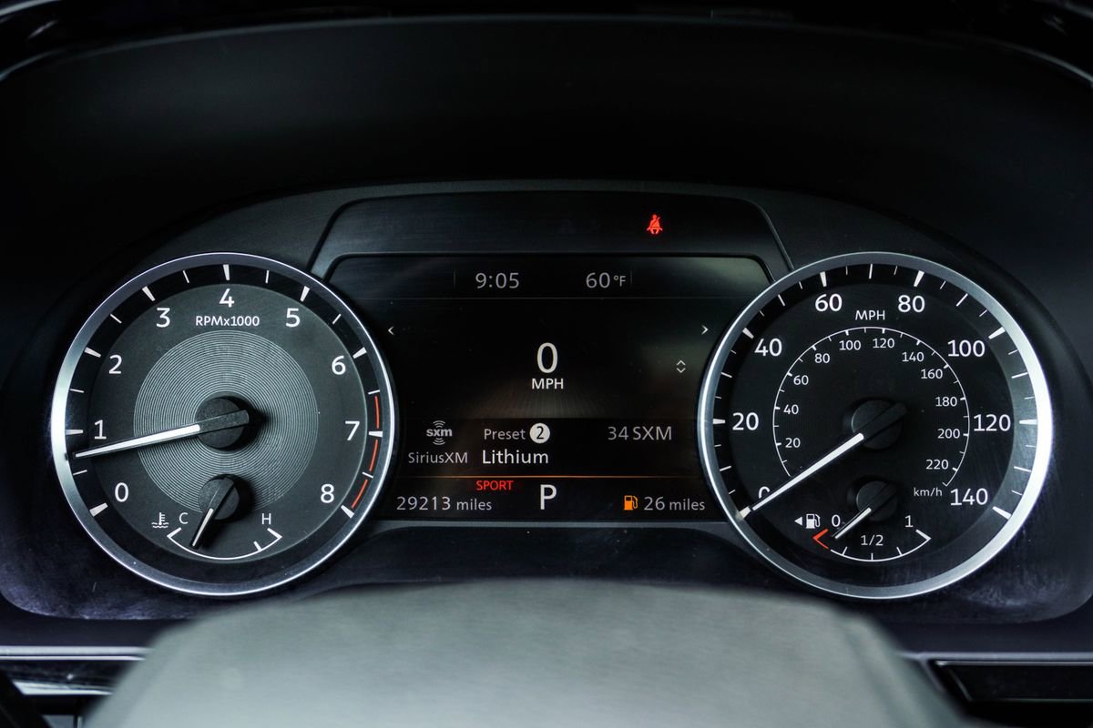 Used 2023 INFINITI QX60 Pure image 26