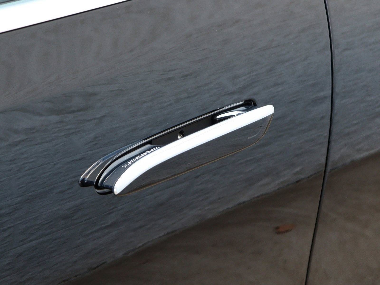 Used 2025 Mercedes-Benz E 350 Sedan image 25