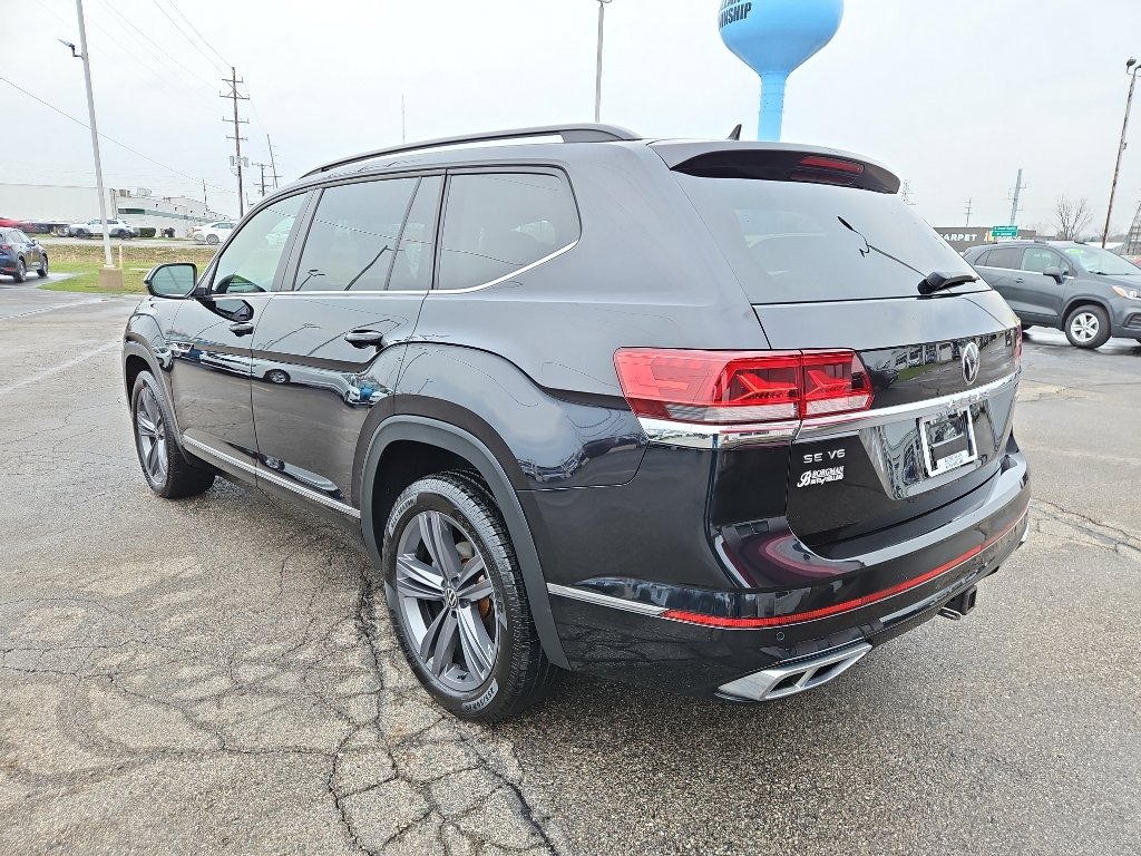 Used 2021 Volkswagen Atlas SE image 2