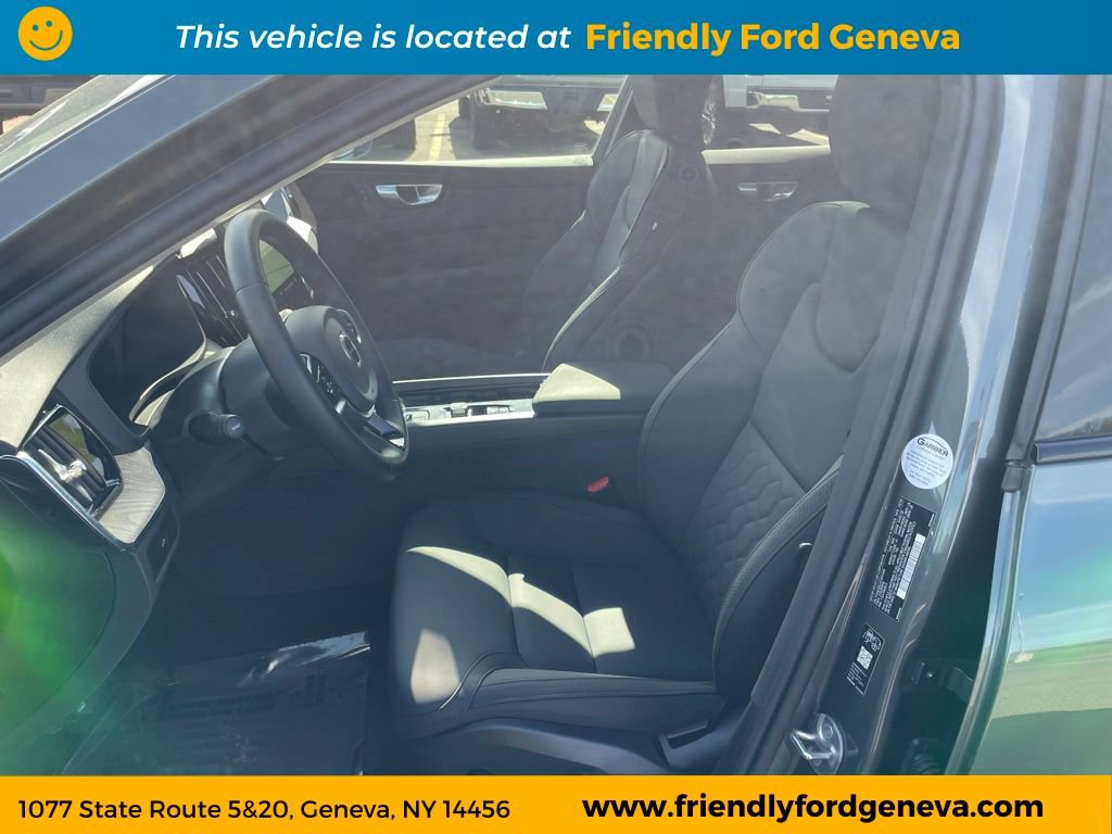 Used 2026 Volvo XC60 B5 Core w/ Climate Package AWD/4WD image 14