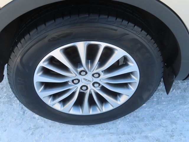 Used 2017 Lincoln MKX Select w/ Lincoln MKX Climate Package image 13