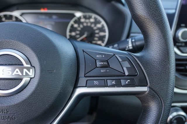 Used 2024 Nissan Altima 2.5 SV FWD image 21