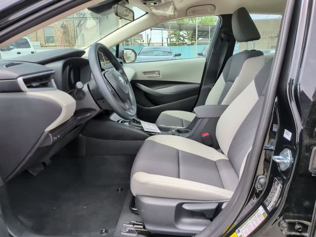 Used 2026 Toyota Corolla LE w/ LE Premium Package FWD image 15