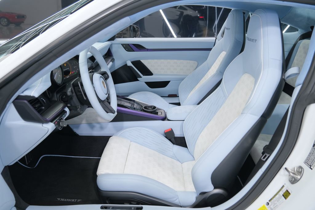 Used 2025 Porsche 911 Turbo S AWD/4WD image 39