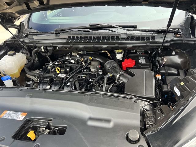 Used 2023 Ford Edge ST-Line w/ Class II Trailer Tow Package image 10