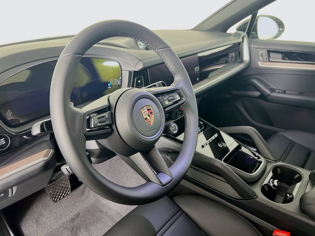 New 2026 Porsche Cayenne E-Hybrid Coupe AWD/4WD image 4