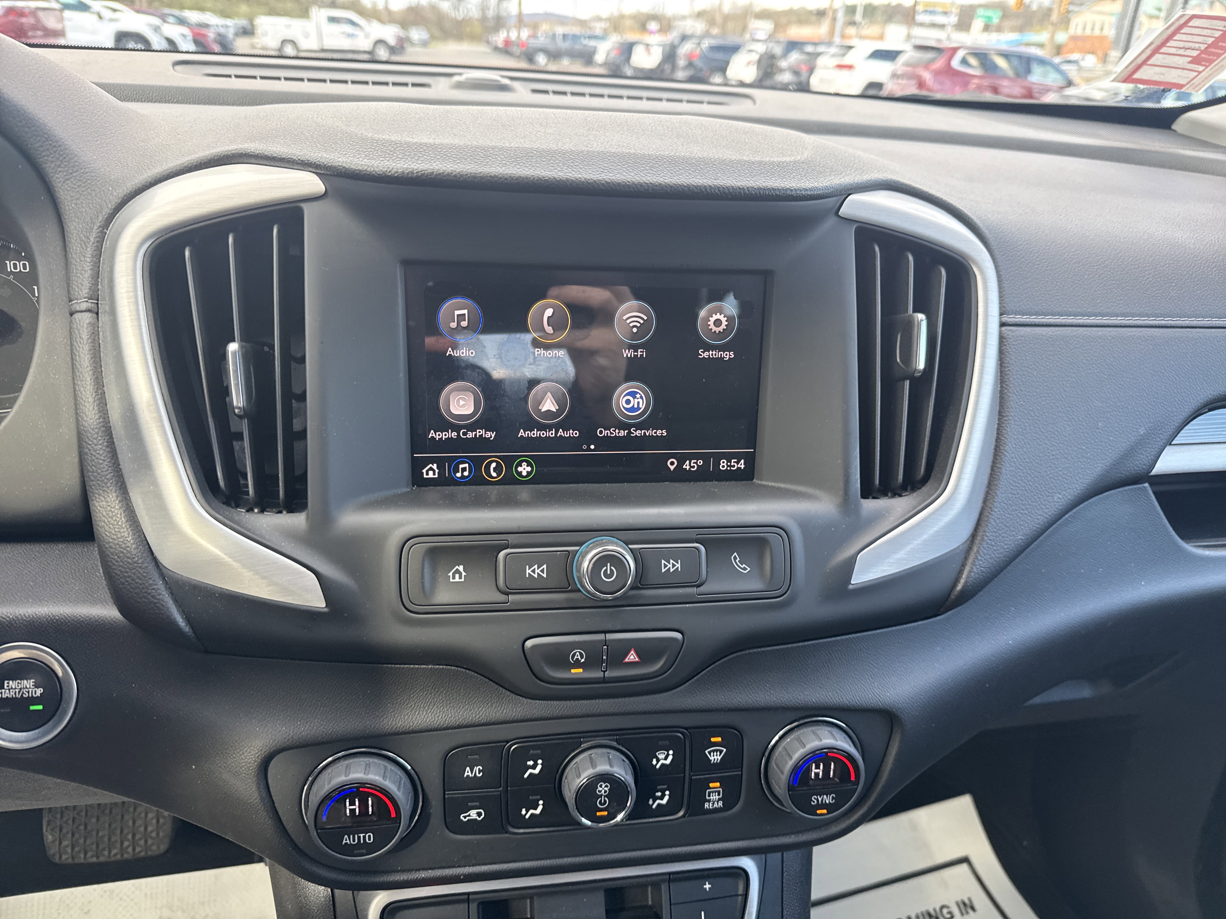 Used 2024 GMC Terrain SLE w/ Driver Convenience Package AWD/4WD image 23