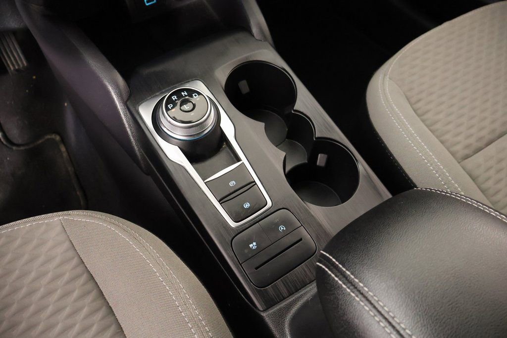 Used 2022 Ford Escape SE image 7