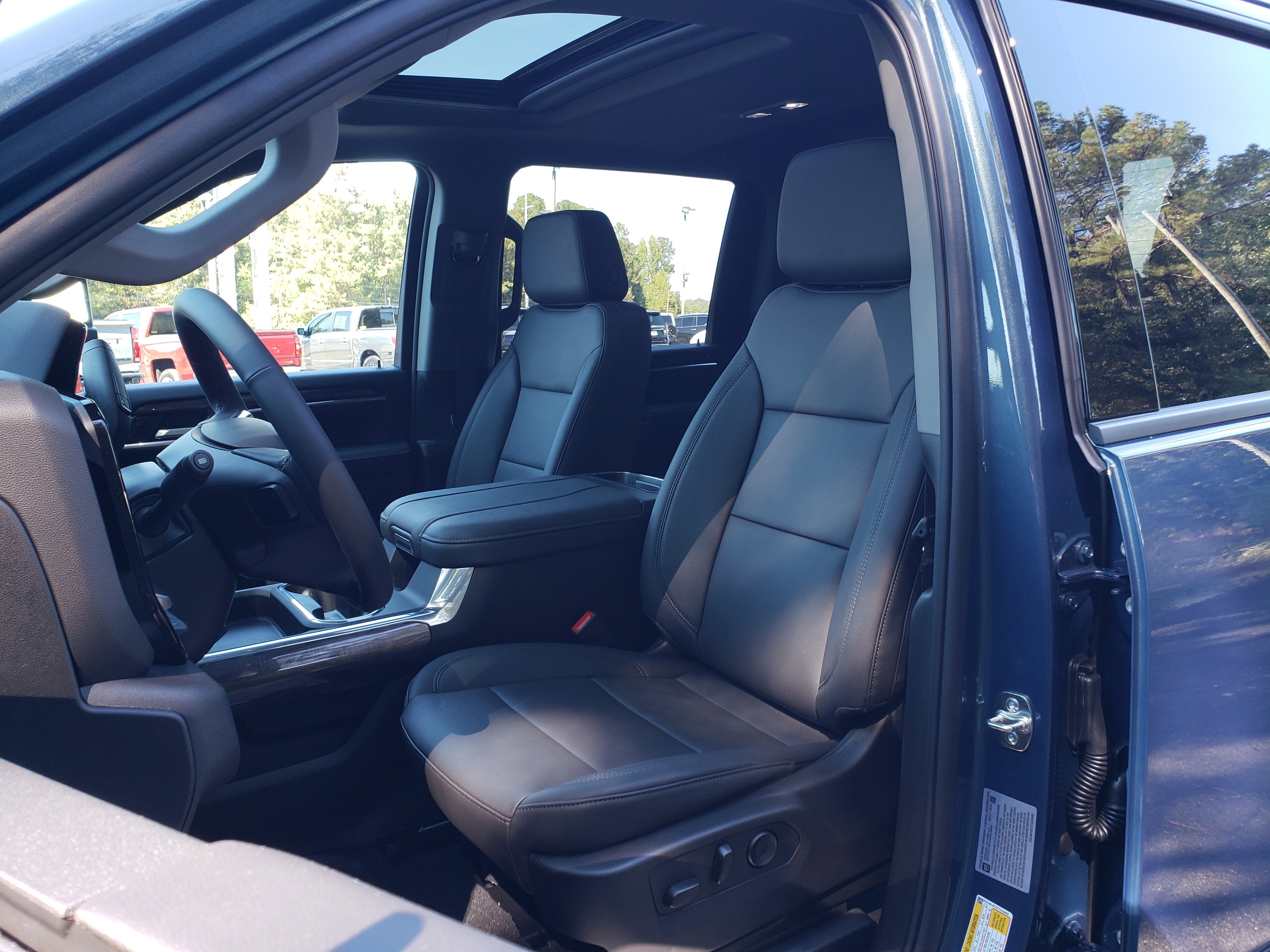 New 2026 Chevrolet Silverado 3500 LTZ w/ LTZ Plus Package image 32