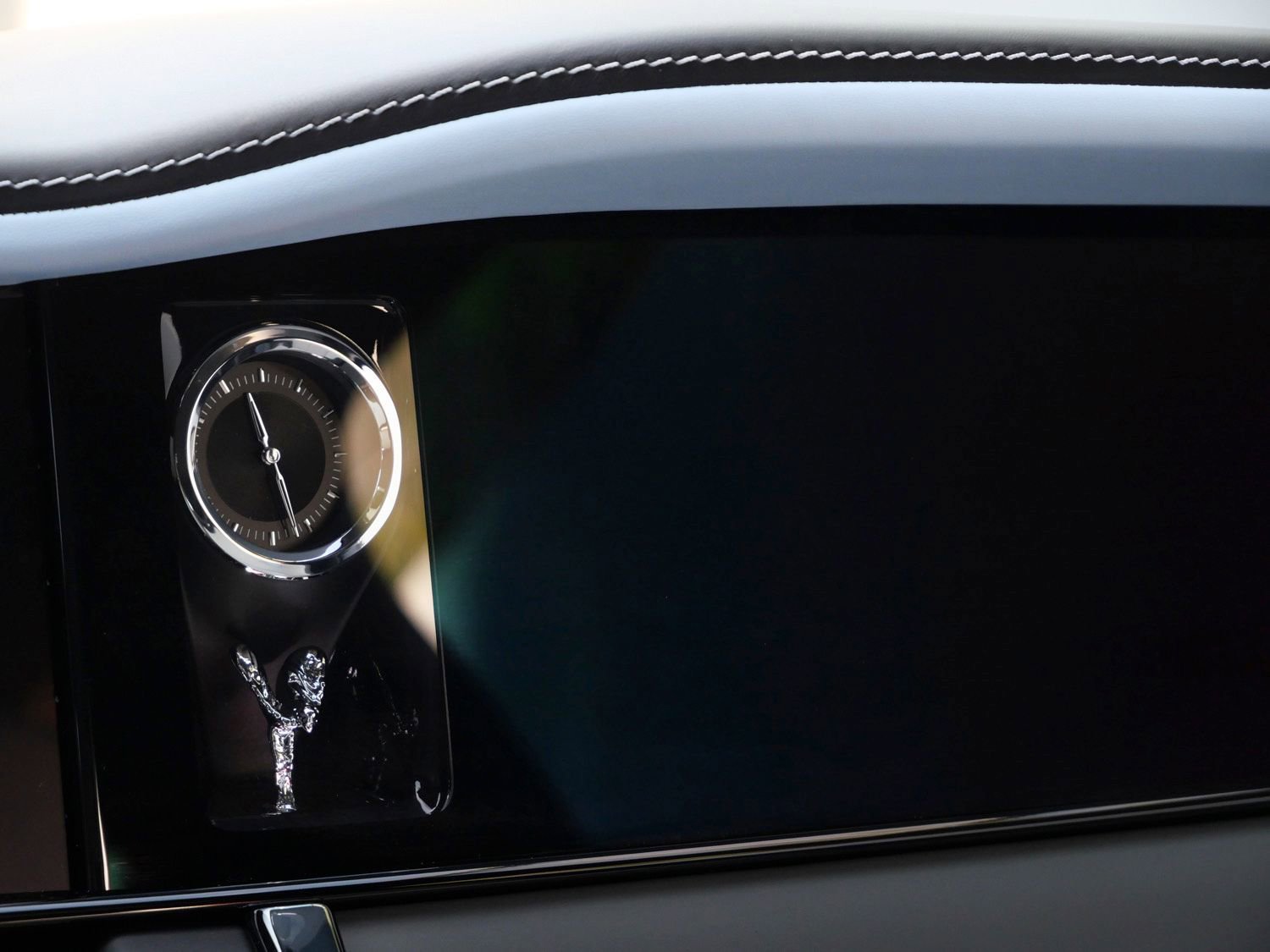 New 2026 Rolls-Royce Cullinan image 14