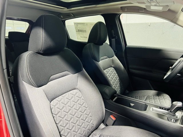 New 2026 Nissan Kicks SV w/ SV Premium Package image 32