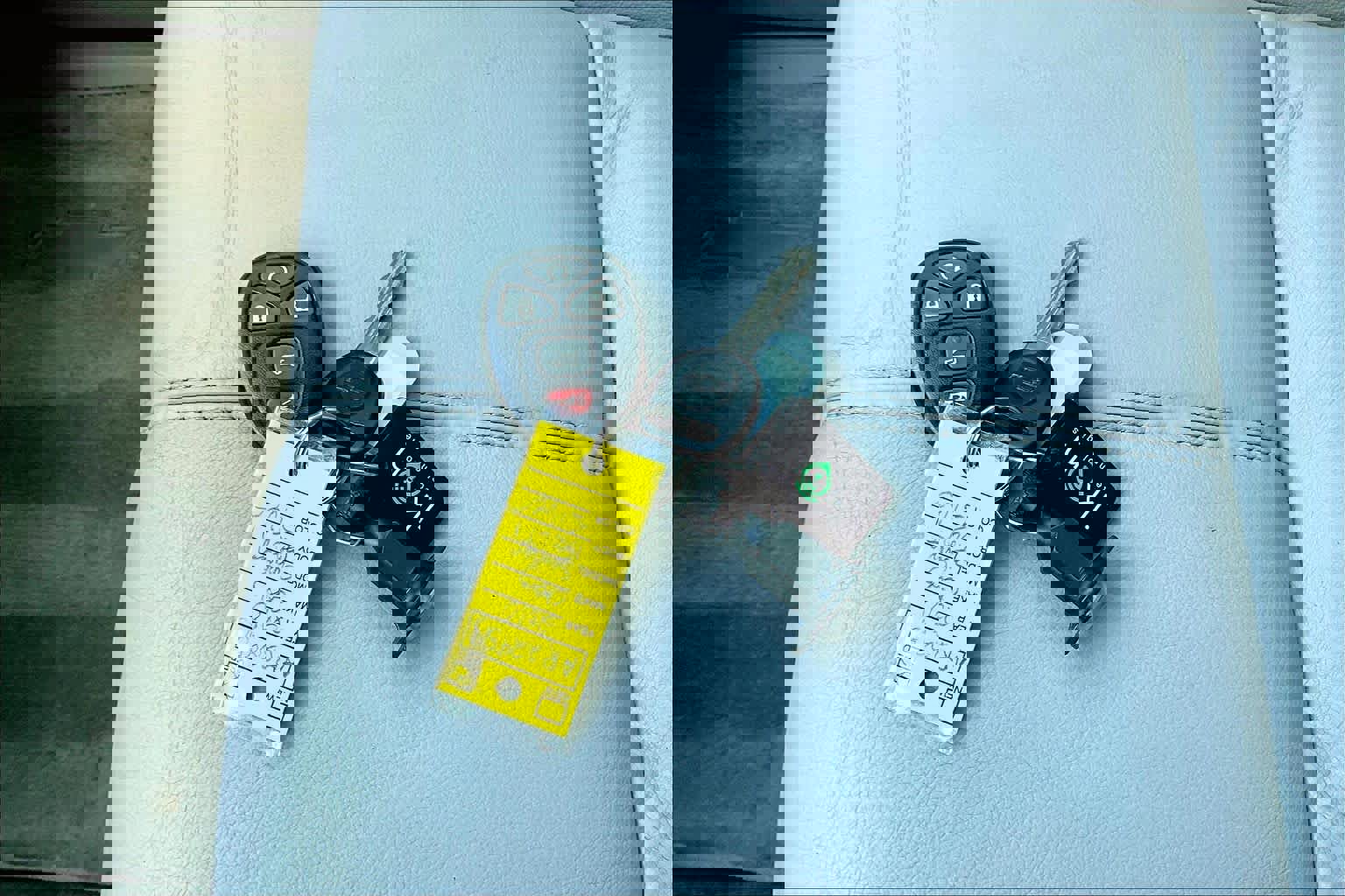 Used 2010 Chevrolet Suburban LT image 14