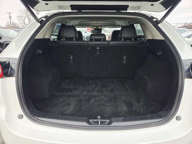 Used 2018 MAZDA CX-5 Touring w/ Preferred Equipment Package image 11