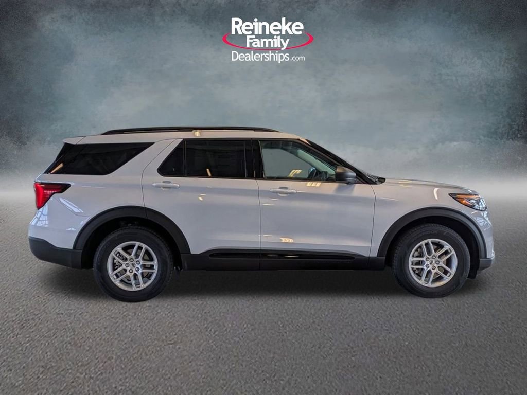 New 2026 Ford Explorer Active AWD/4WD image 4