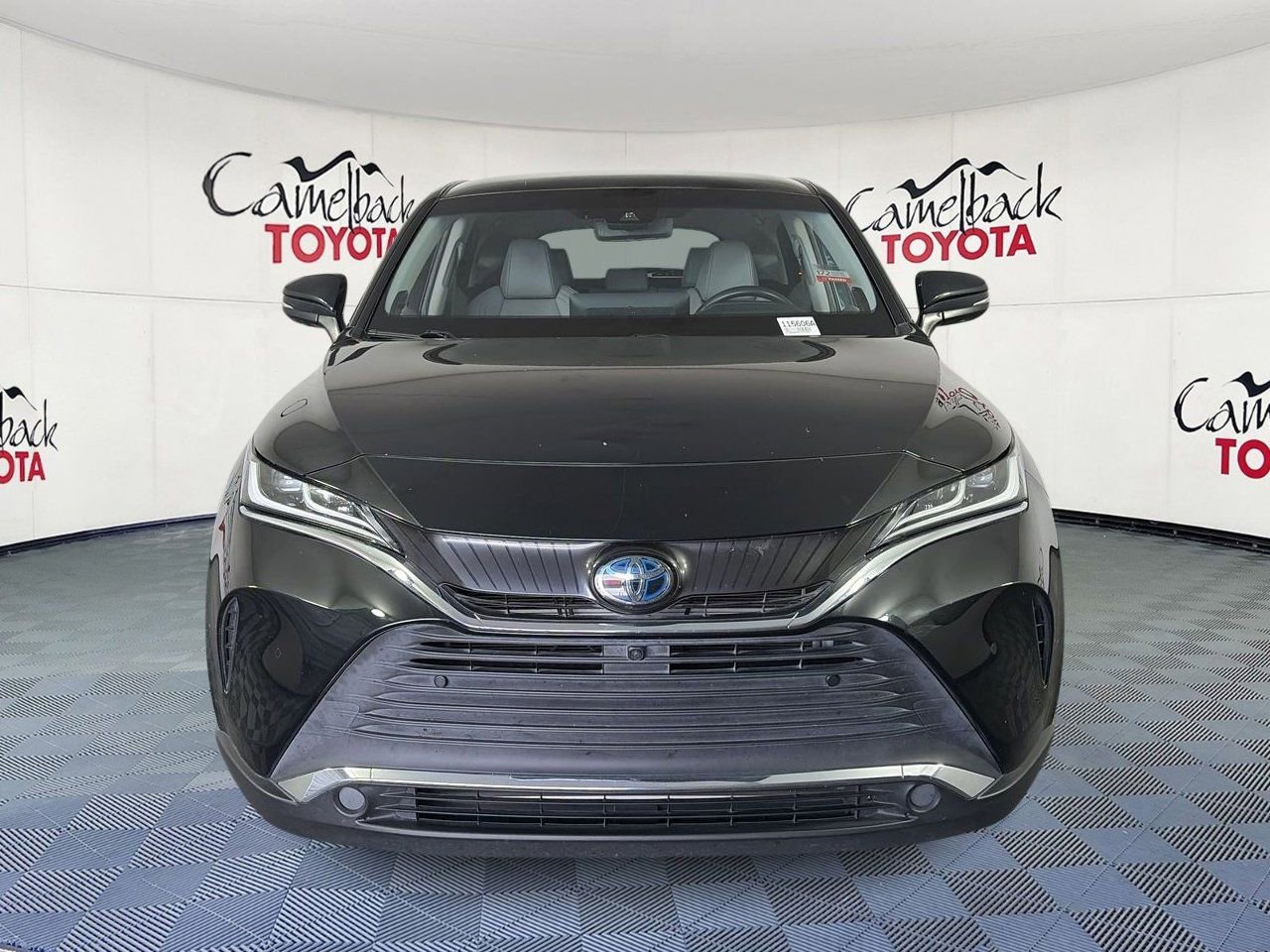 Used 2021 Toyota Venza Limited w/ Advanced Technology Package AWD/4WD image 2