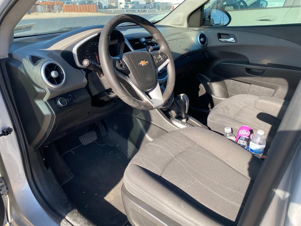 Used 2017 Chevrolet Sonic LT FWD image 6