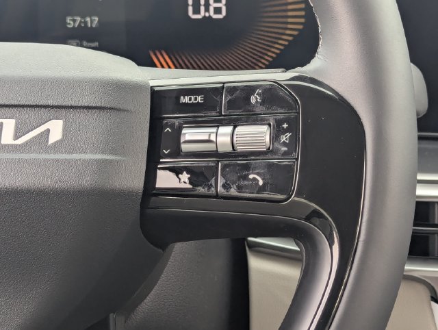 Certified 2026 Kia Sorento S FWD image 21
