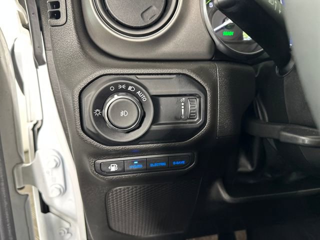 Used 2023 Jeep Wrangler Unlimited w/ Convenience Group image 19