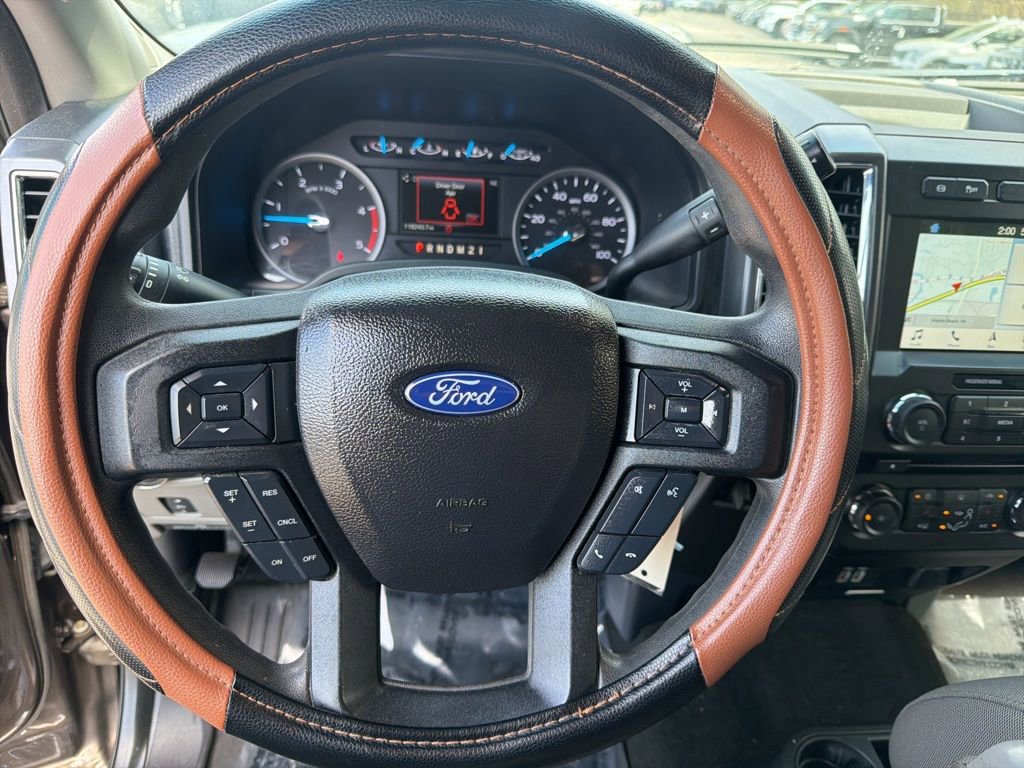 Used 2017 Ford F250 XLT w/ XLT Premium Package image 17