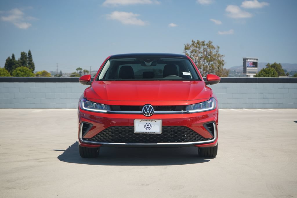 New 2026 Volkswagen Jetta SE FWD image 2