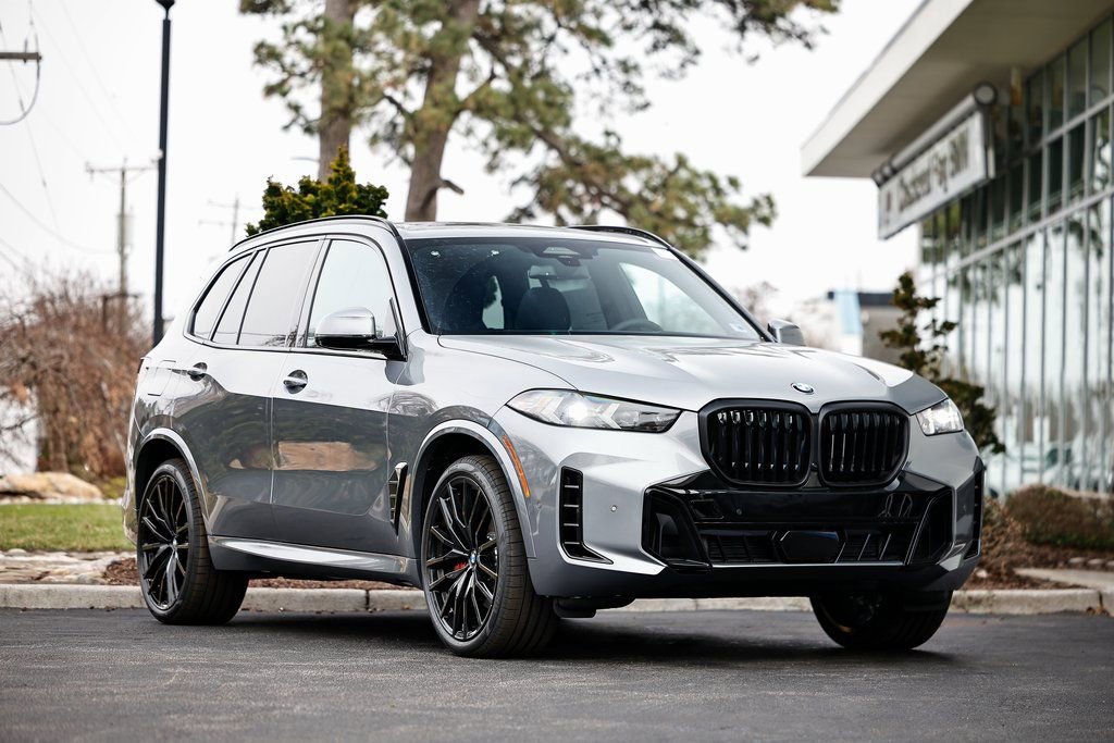 New 2026 BMW X5 xDrive40i w/ M Sport Package