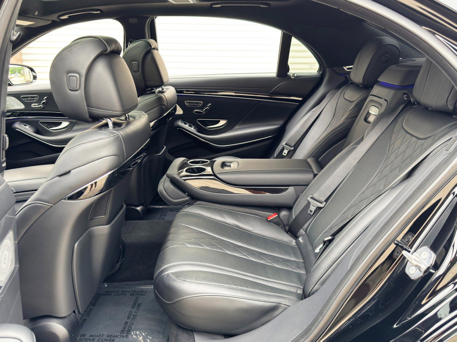 Used 2018 Mercedes-Benz S 560 Sedan w/ AMG Line Exterior image 42