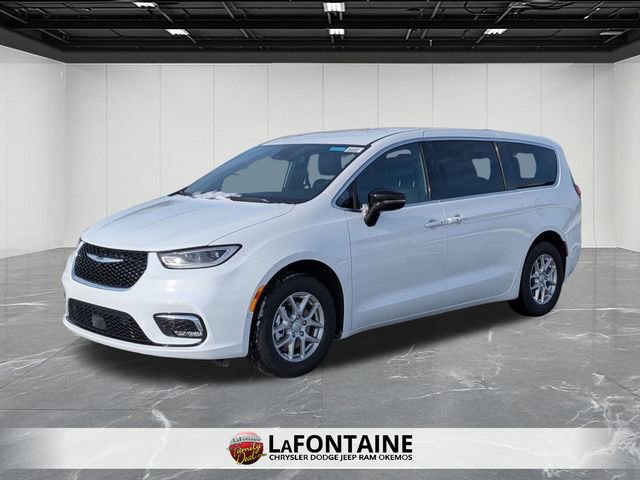 New 2026 Chrysler Pacifica Select image 1