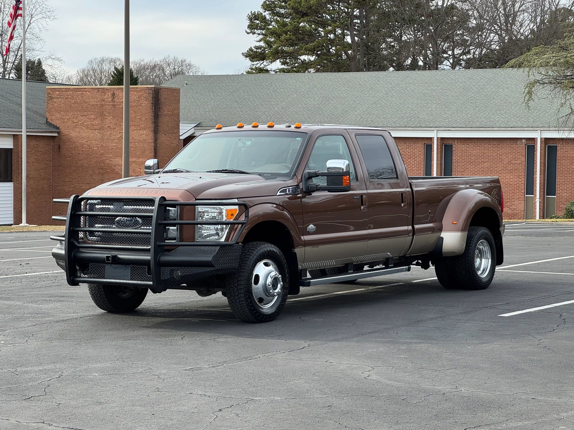 Used 2012 Ford F350 King Ranch w/ King Ranch w/Chrome Pkg image 1