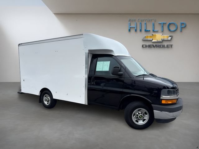 Used 2020 Chevrolet Express 3500 w/ Power Convenience Package RWD image 2