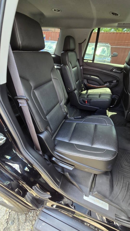Used 2015 Chevrolet Tahoe LTZ AWD/4WD image 18