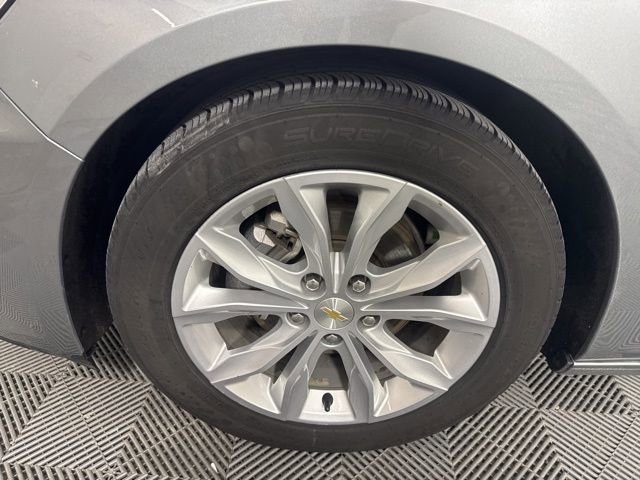 Used 2023 Chevrolet Malibu LT image 9