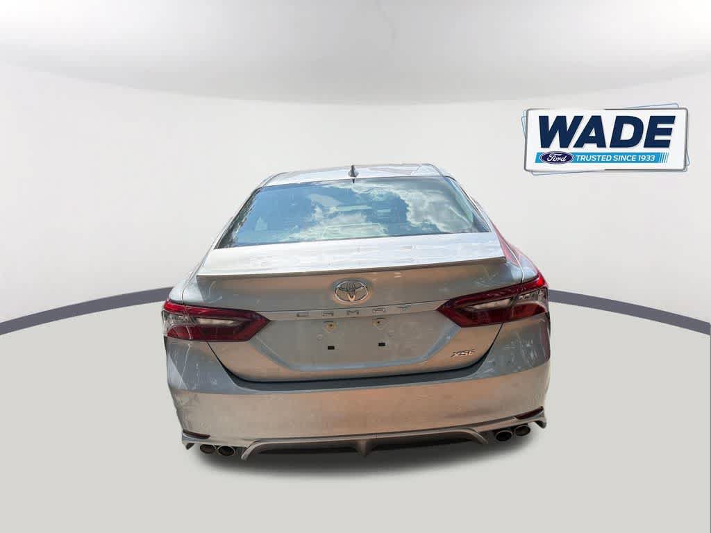 Used 2022 Toyota Camry XSE FWD image 7
