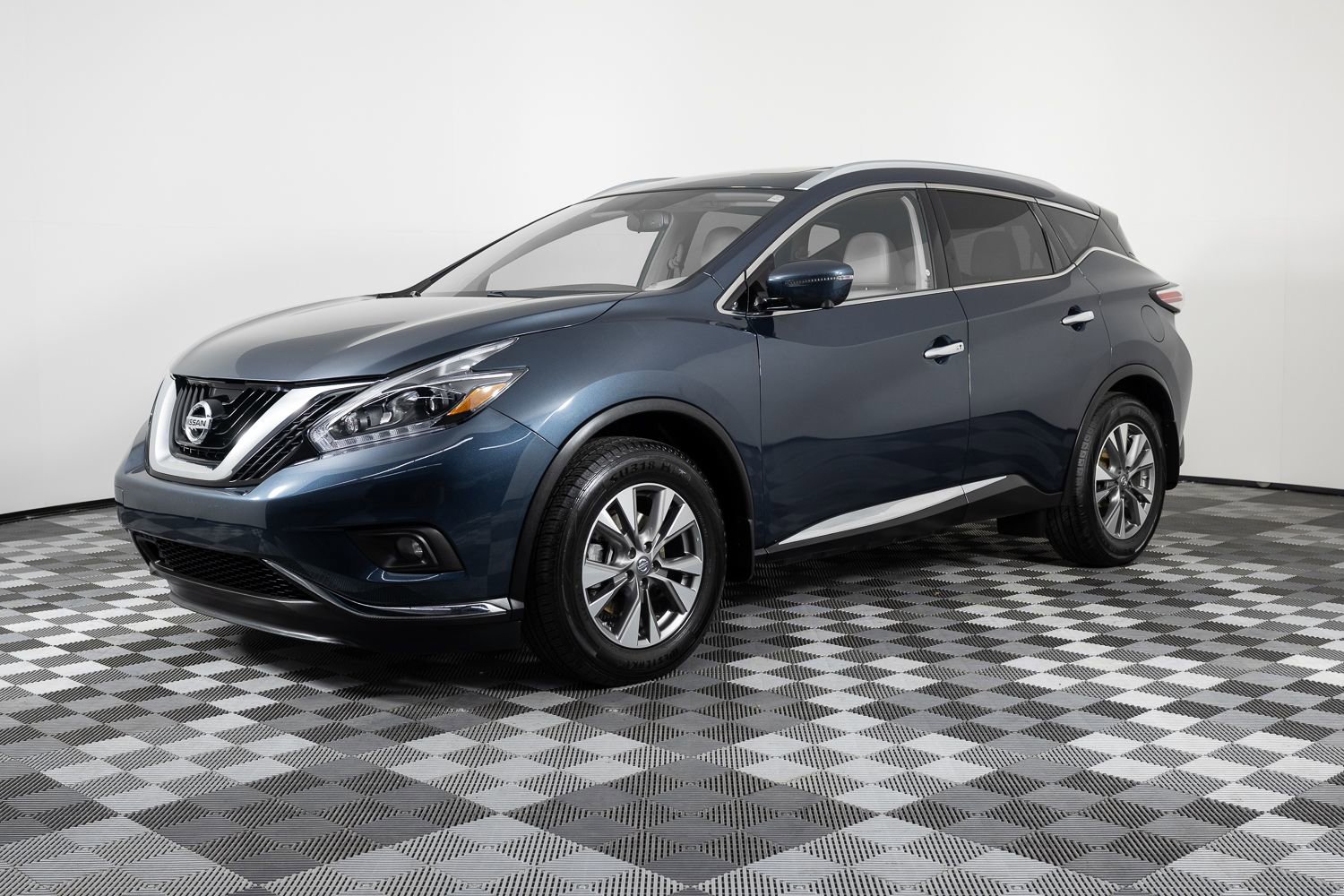 Used 2018 Nissan Murano SL