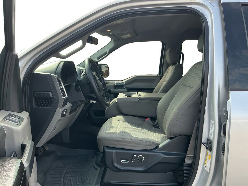 Used 2016 Ford F150 XLT w/ Equipment Group 302A Luxury image 14