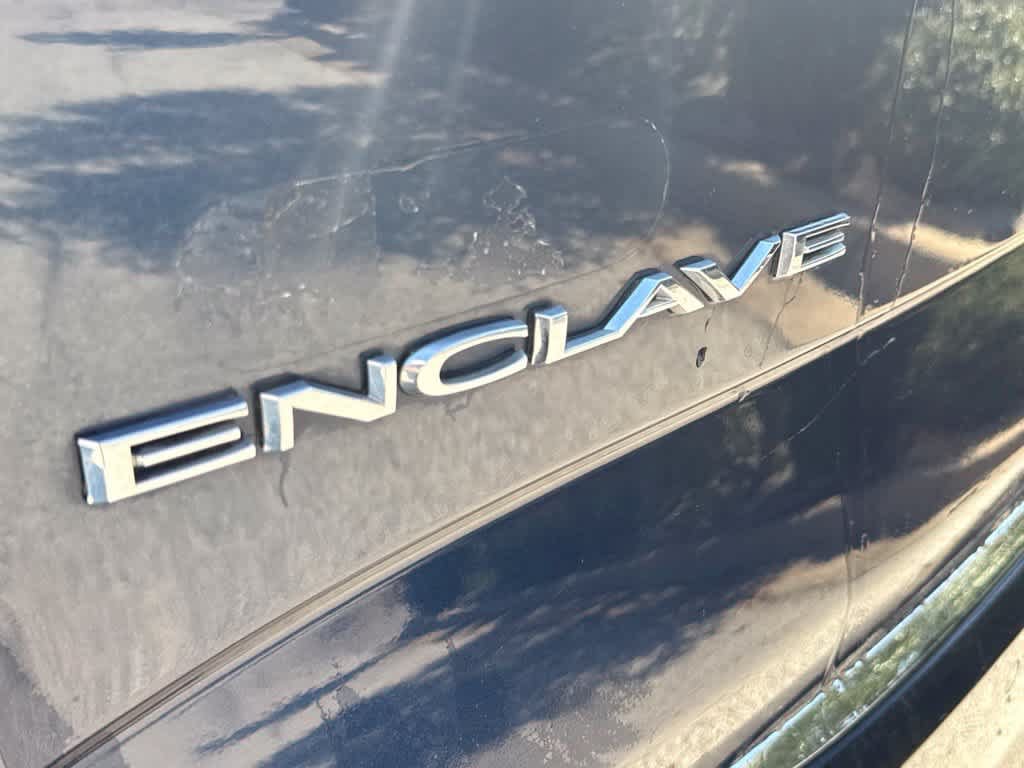 Used 2023 Buick Enclave Essence w/ Experience Buick Package FWD image 10