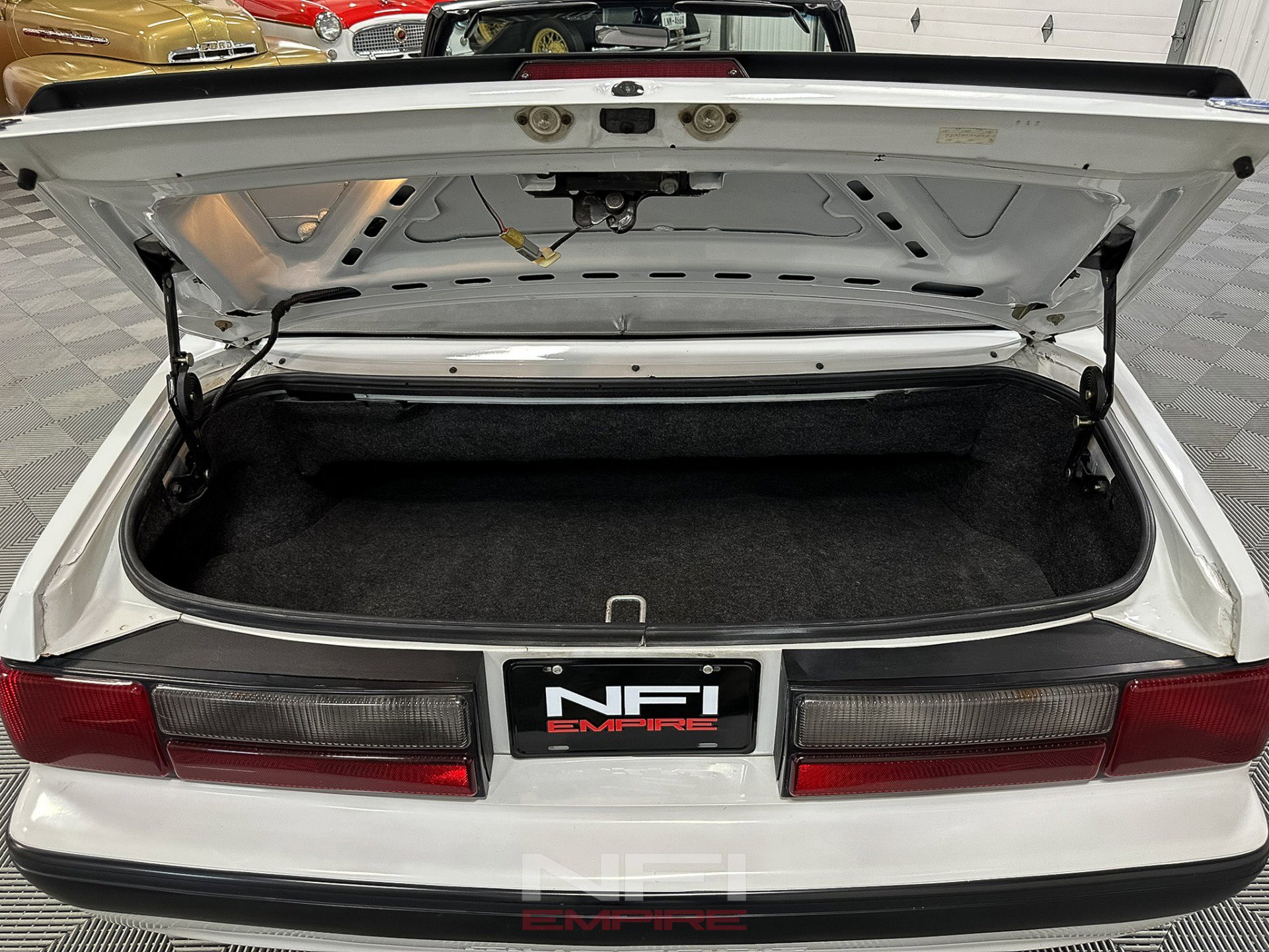 Used 1987 Ford Mustang LX image 52