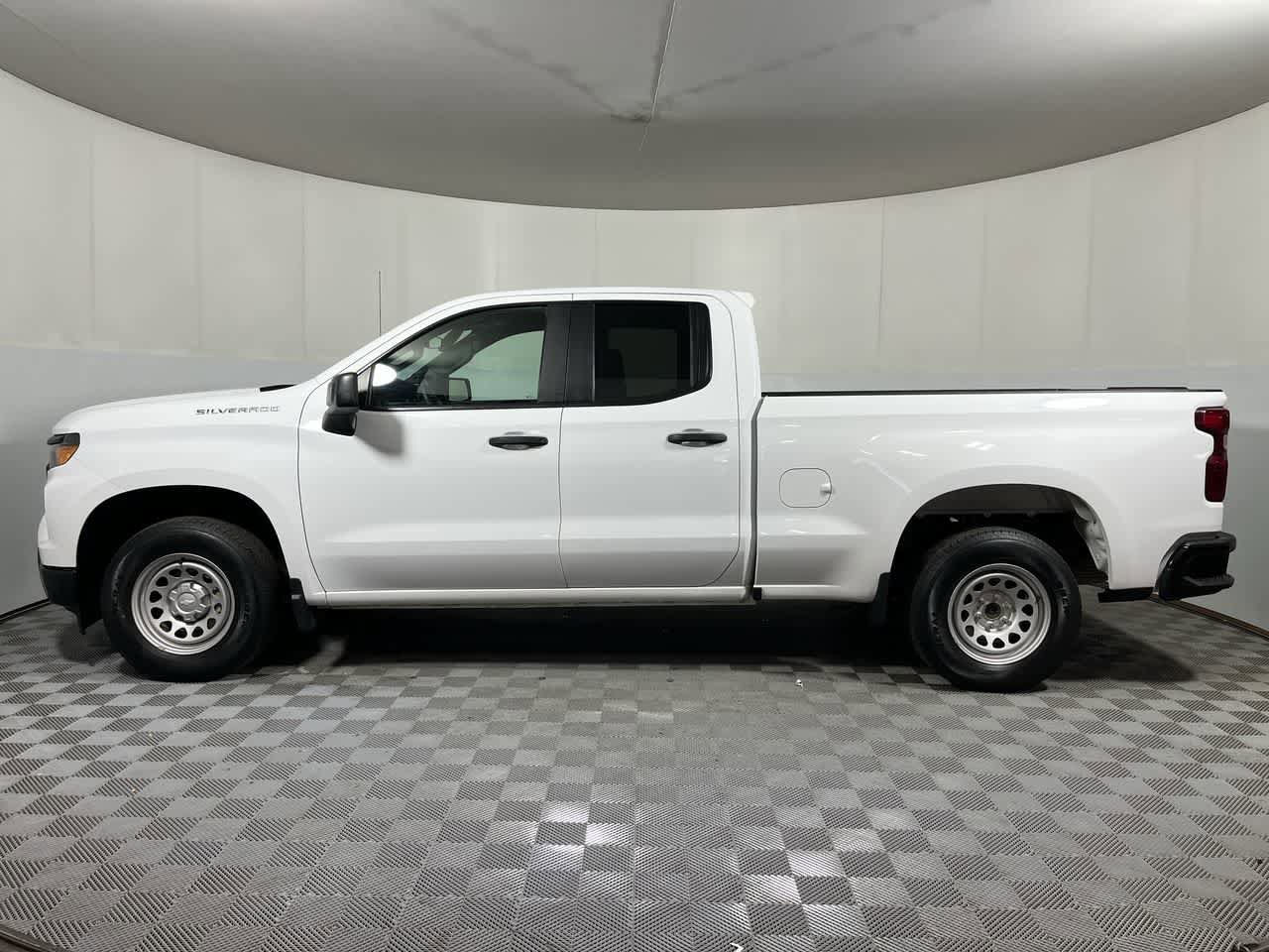 Used 2023 Chevrolet Silverado 1500 W/T w/ WT Fleet Convenience Package RWD image 5