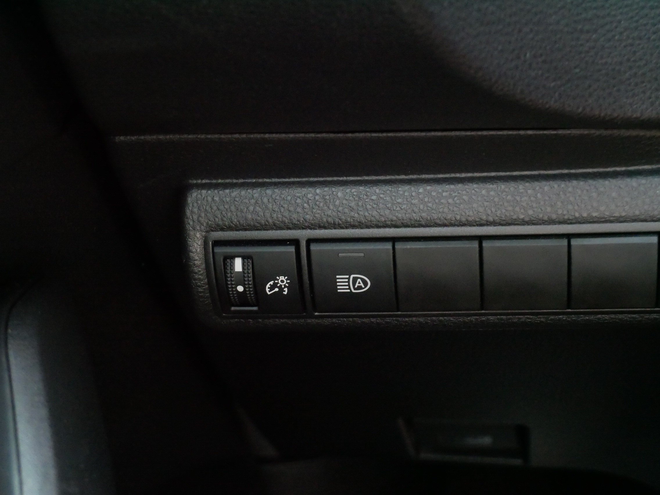 Certified 2026 Toyota Corolla LE FWD image 27
