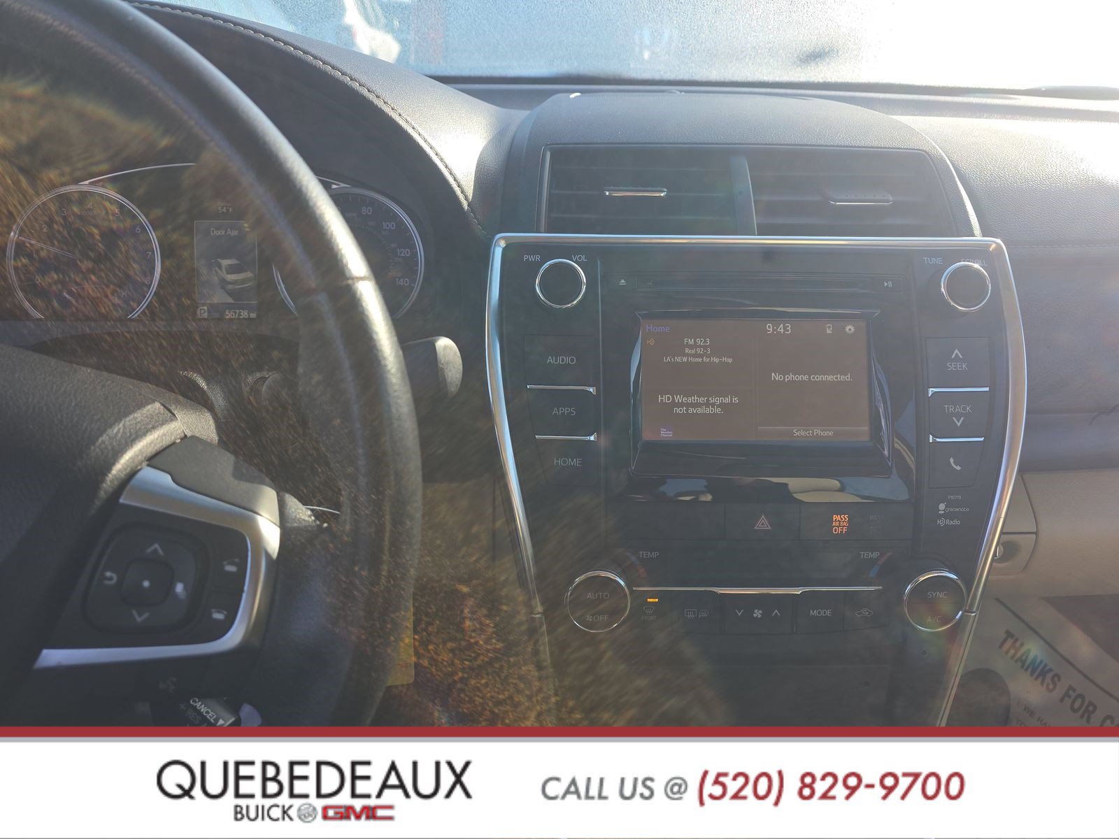 Used 2015 Toyota Camry XLE image 11