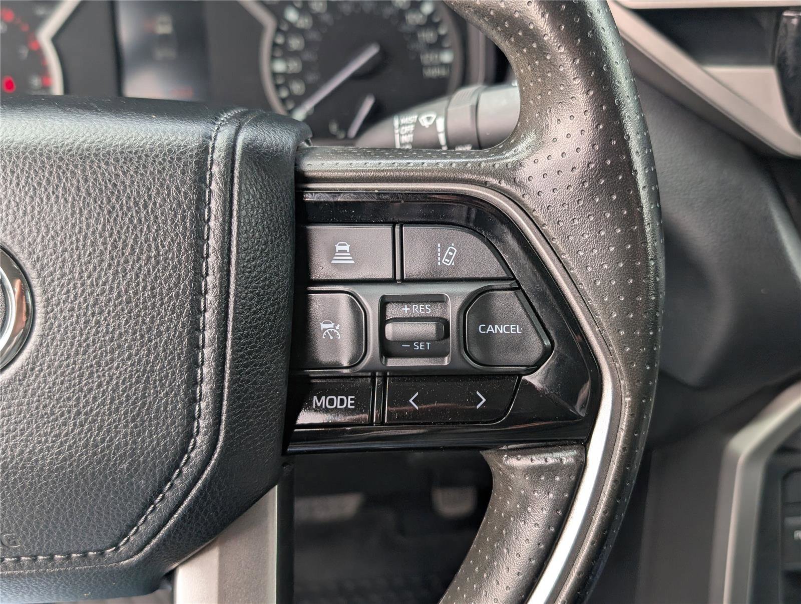 Used 2023 Toyota Tundra SR5 w/ SR5 Convenience Package AWD/4WD image 20