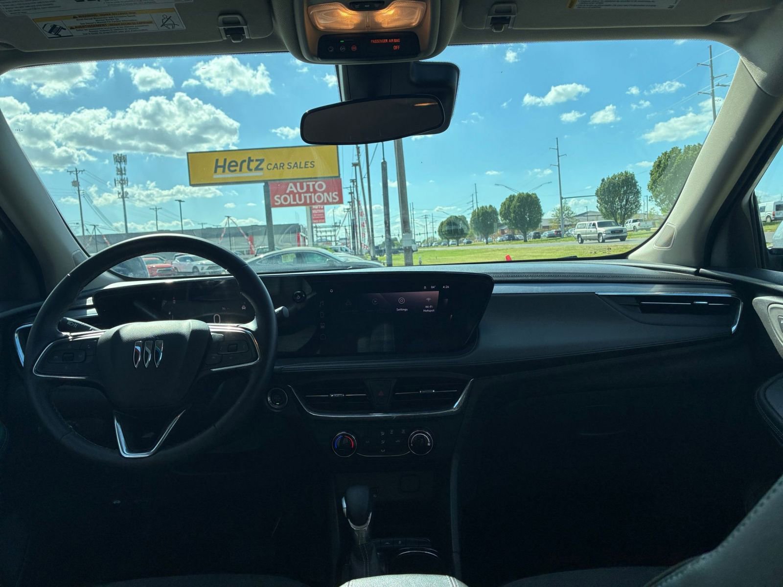 Used 2025 Buick Encore GX Preferred image 32