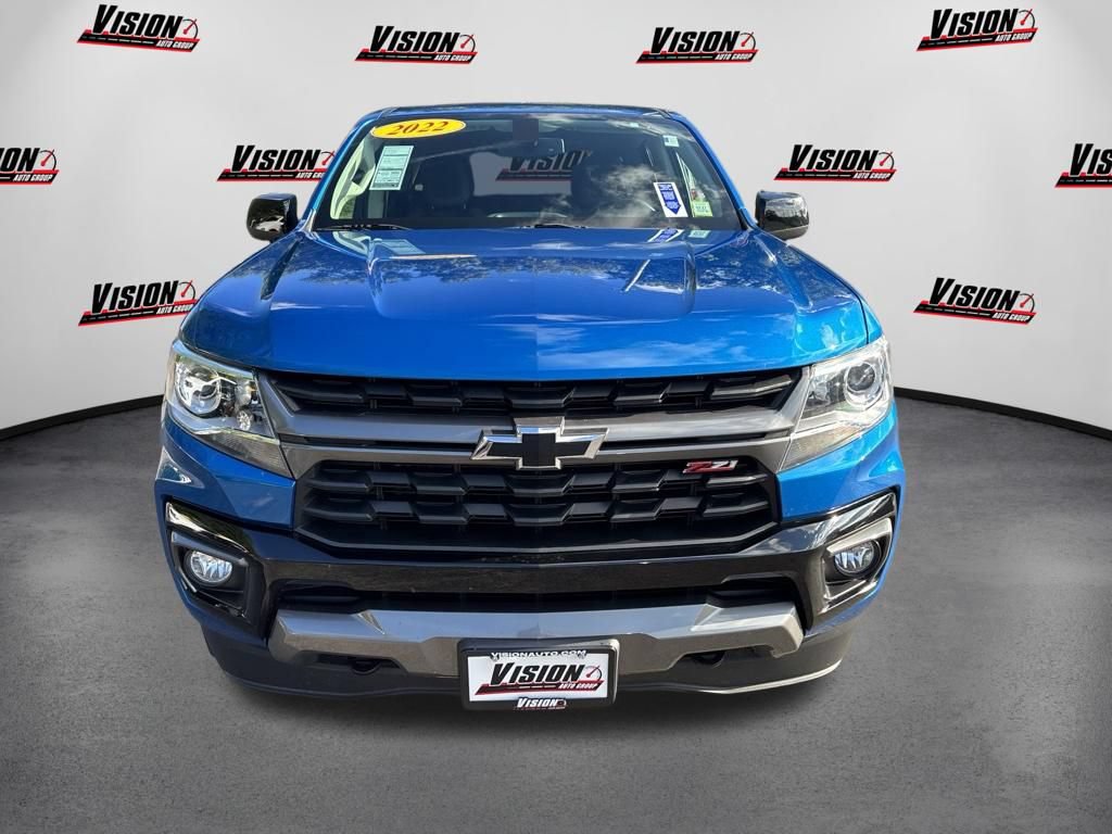 Used 2022 Chevrolet Colorado Z71 AWD/4WD image 2