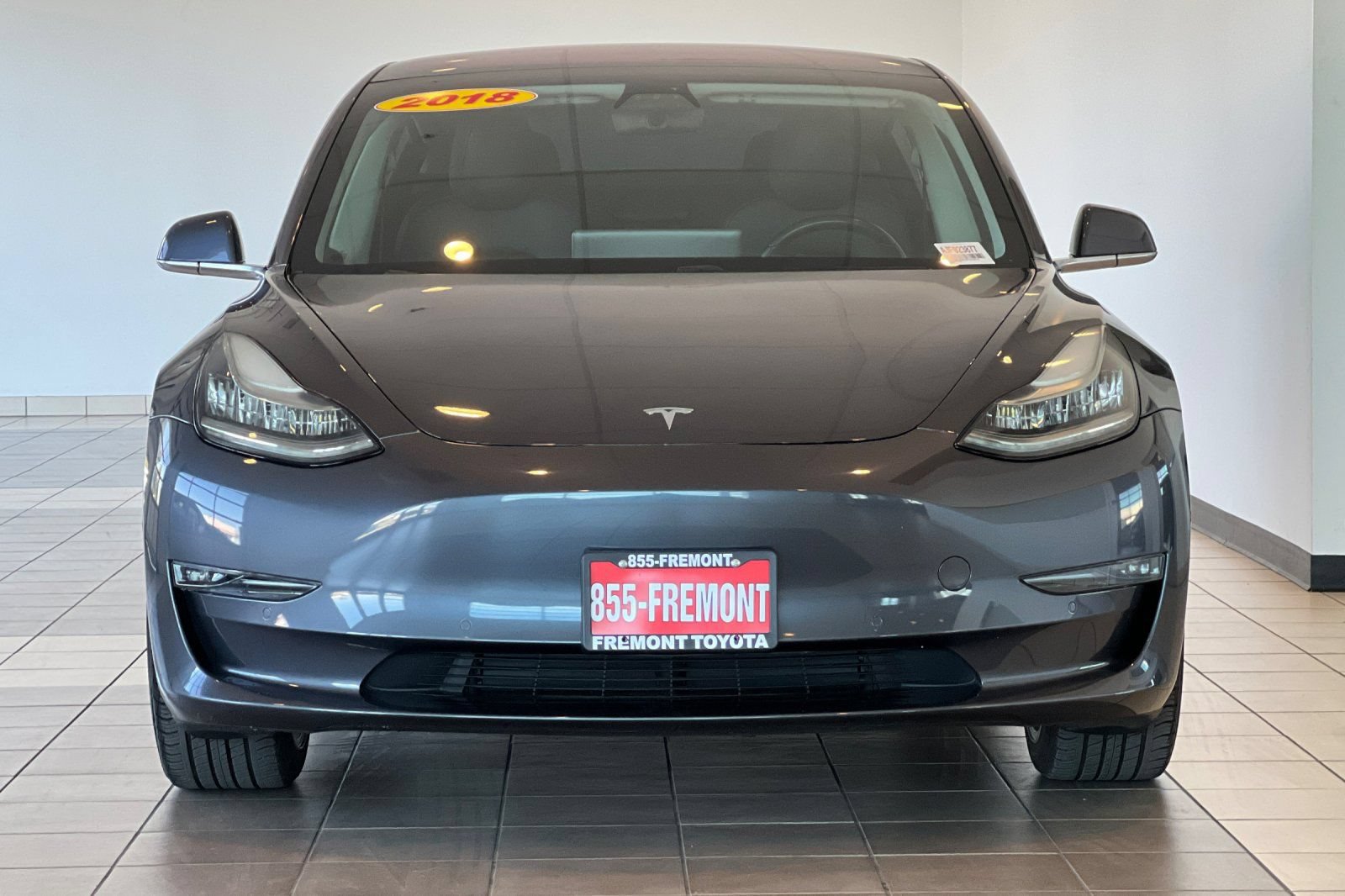 Used 2018 Tesla Model 3 Long Range RWD image 9